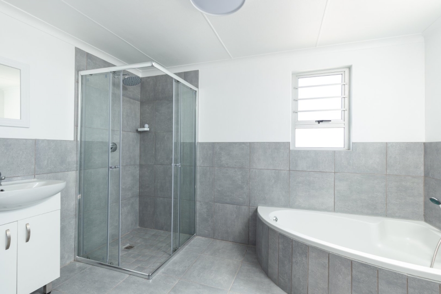 2 Bedroom Property for Sale in Velddrif Western Cape